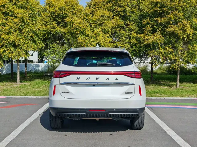 Haval H6 — Фото автомобиля 5