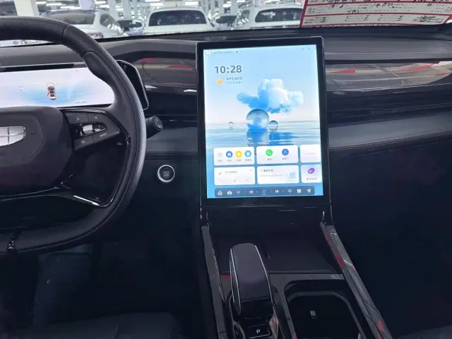 Geely Boyue — Фото автомобиля 15