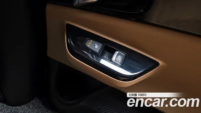 Kia Canival Carnival 4 поколение 9 мест Noblesse — Фото автомобиля 18