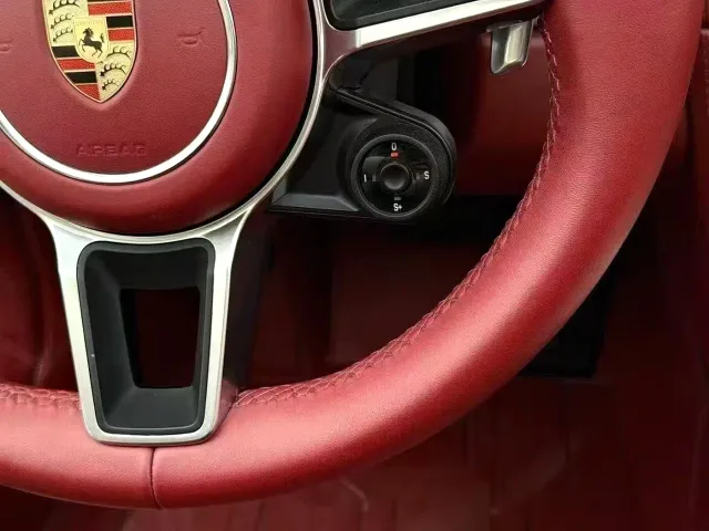 Porsche 718 — Фото автомобиля 9