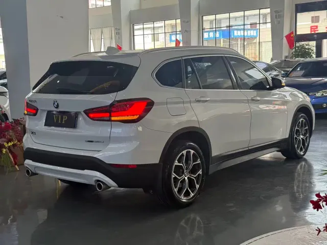 BMW X1 — Фото автомобиля 7