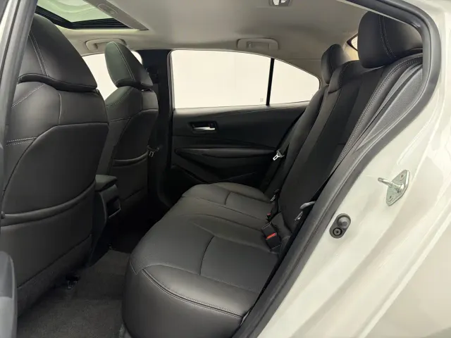 Toyota Corolla — Фото автомобиля 16