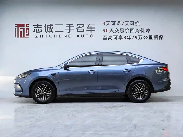 BYD Seal 05 DM-i — Фото автомобиля 2