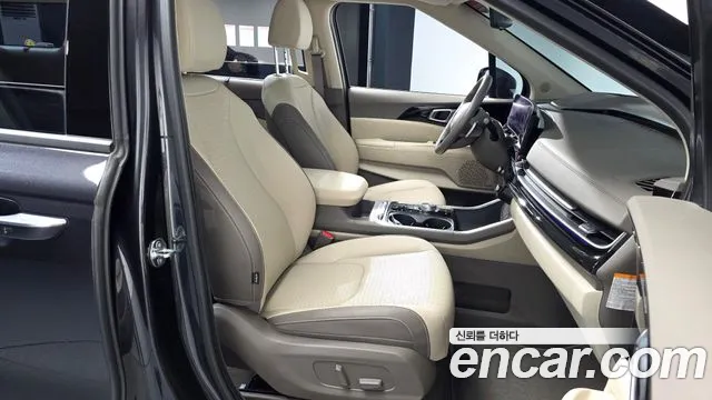 Kia Carnival 4th Gen — Фото автомобиля 16