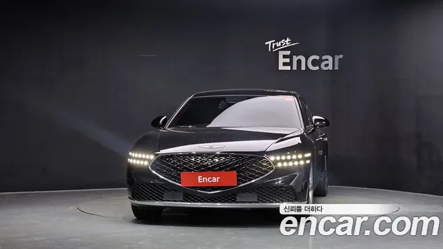 Genesis G90 Бензин 3.5 турбо AWD — Фото автомобиля 3