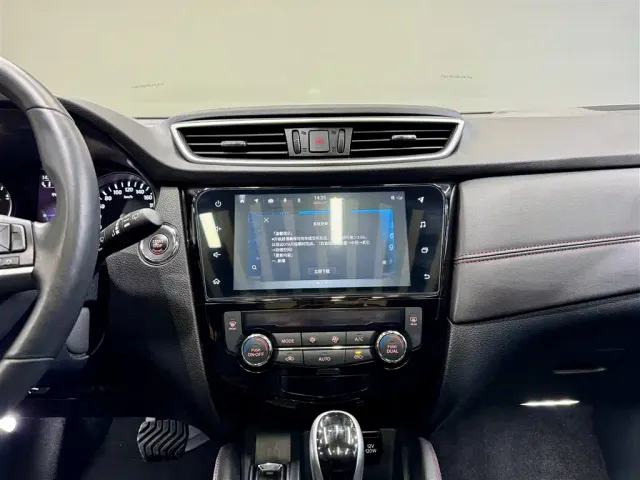 Nissan Qashqai — Фото автомобиля 28