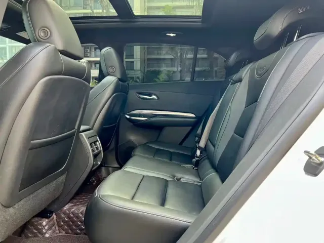 Cadillac XT4 — Фото автомобиля 6