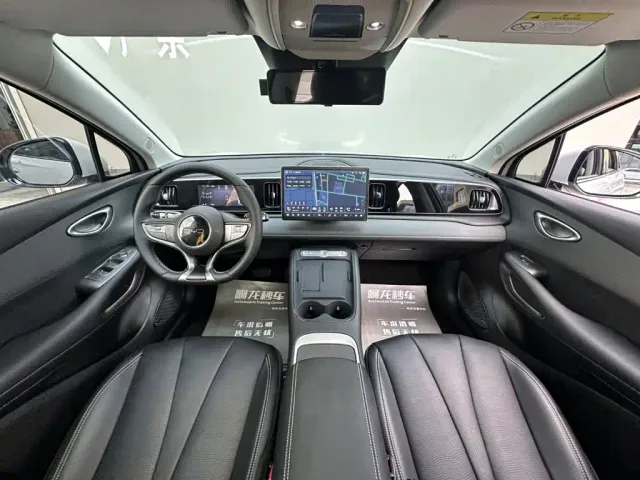 BYD Sealion 05 EV — Фото автомобиля 6