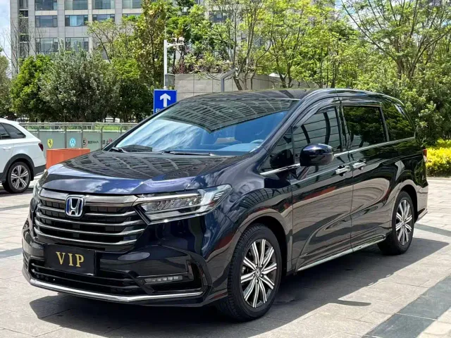 Фотография автомобиля — Honda Odyssey