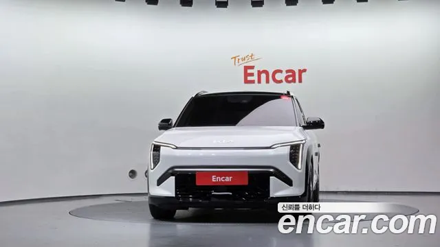 Kia EV3 — Фото автомобиля 3