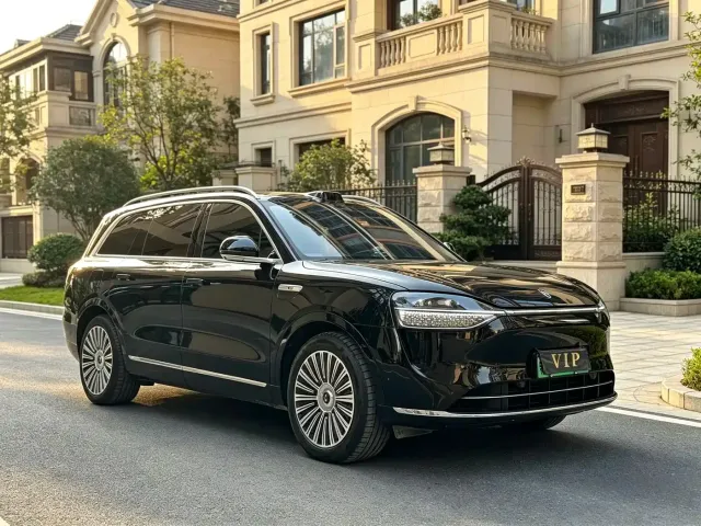 Aito M9 — Фото автомобиля 3