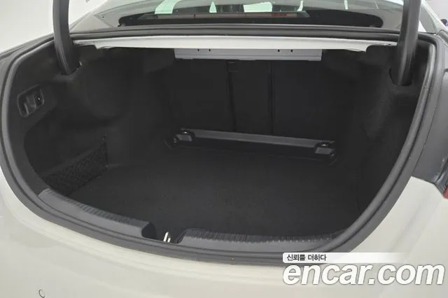 Mercedes-Benz C-Class — Фото автомобиля 11