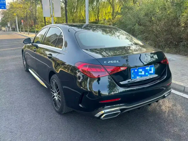 Mercedes-Benz C-Class — Фото автомобиля 4