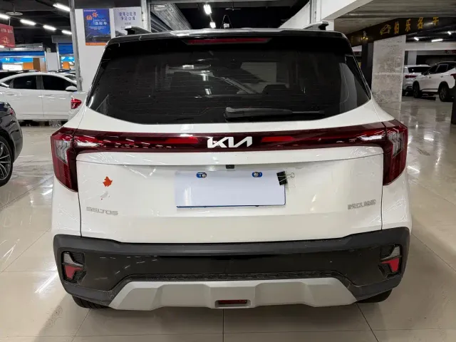Kia Seltos — Фото автомобиля 5