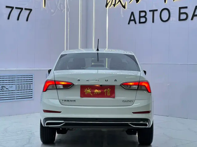 Skoda Rapid — Фото автомобиля 5