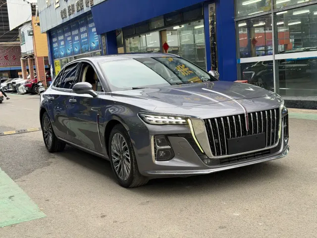 Hongqi H5 — Фото автомобиля 2