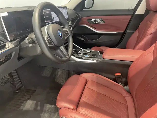 BMW i3 — Фото автомобиля 10