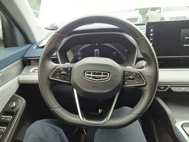 Geely Xingrui — Фото автомобиля 10