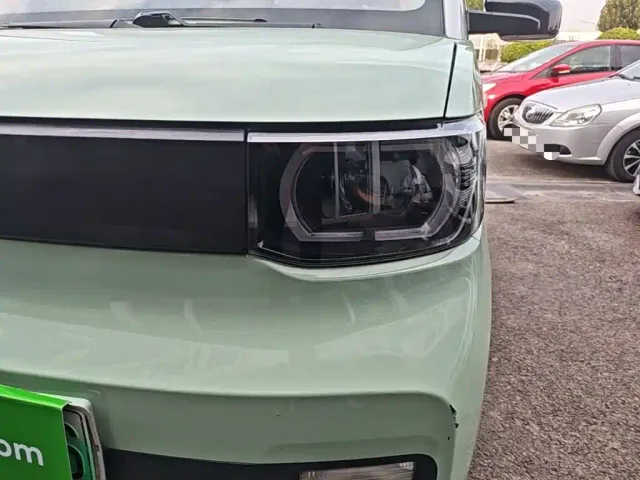 Wuling Hongguang Mini EV — Фото автомобиля 23