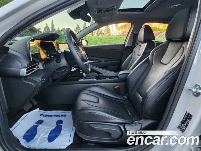 Hyundai AVANTE Новый Avante (CN7) 1.6 LPi (Для проката) — Фото автомобиля 13