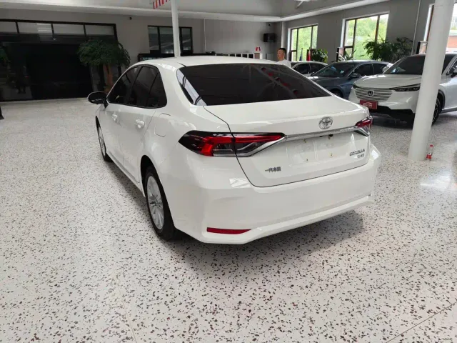 Toyota Corolla — Фото автомобиля 25
