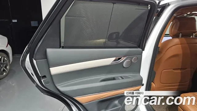 Genesis GV80 — Фото автомобиля 14