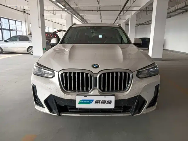 BMW X3 — Фото автомобиля 2