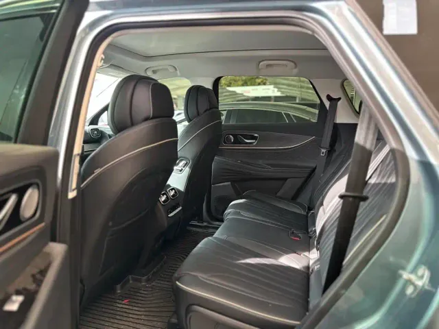 Chery Tiggo 9 — Фото автомобиля 9