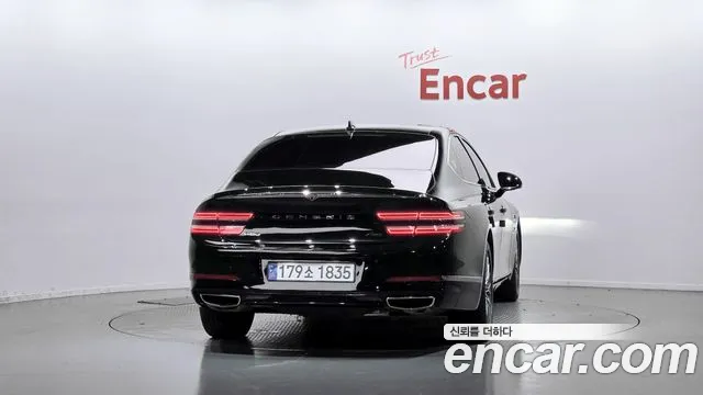 Genesis G80 RG3 — Фото автомобиля 4