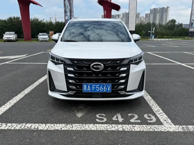 GAC Trumpchi M6 — Фото автомобиля 2
