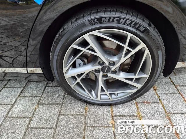 Genesis G90 Бензин 3.5 турбо AWD — Фото автомобиля 15