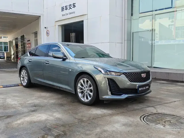 Cadillac CT5 — Фото автомобиля 3