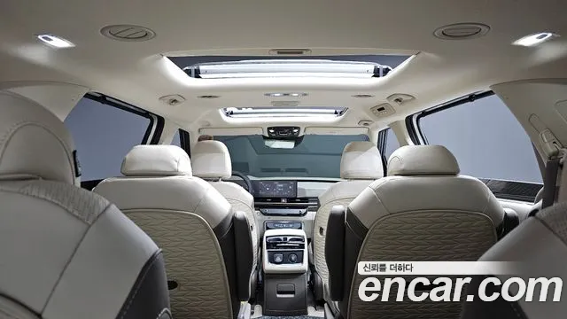 Kia Canival Новый Carnival 4 поколение Бензин 9 мест Signature — Фото автомобиля 16