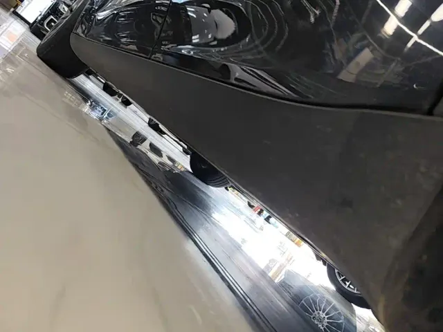 Tesla Model Y — Фото автомобиля 21