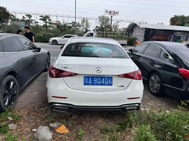Mercedes-Benz C-Class — Фото автомобиля 2