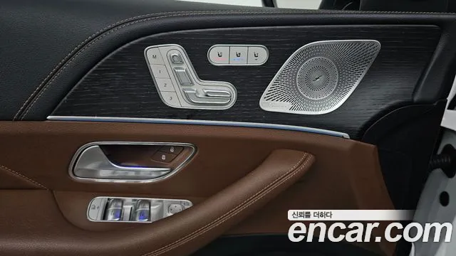 Mercedes-Benz GLE-Class — Фото автомобиля 18
