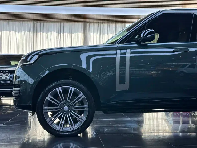 Land Rover Range Rover — Фото автомобиля 5