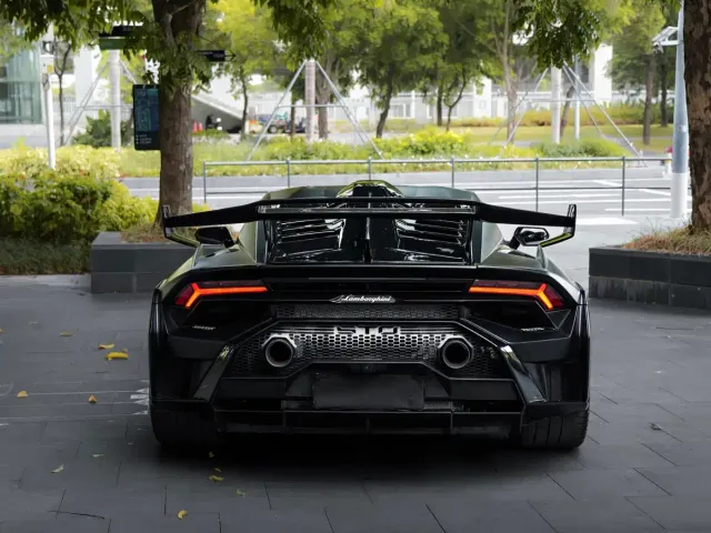 Lamborghini Huracan — Фото автомобиля 21