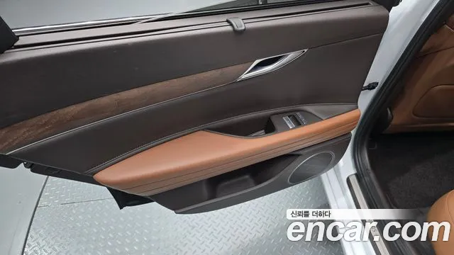 Genesis G80 RG3 — Фото автомобиля 13