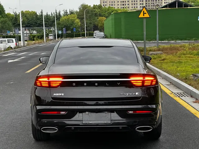 Geely Xingrui — Фото автомобиля 12