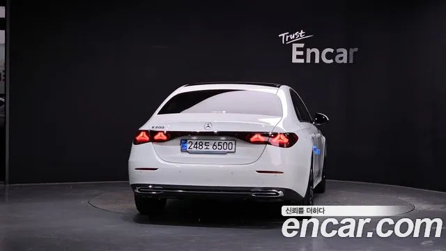 Mercedes-Benz E-Class W214 — Фото автомобиля 3
