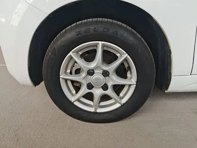 Roewe Clever — Фото автомобиля 22