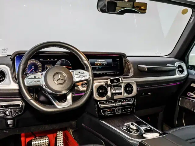 Mercedes-Benz G-Class — Фото автомобиля 20