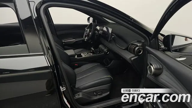 BYD Atto 3 — Фото автомобиля 11
