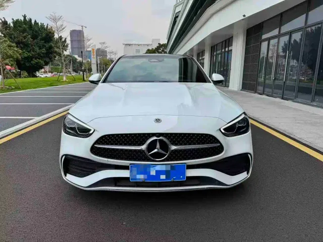 Mercedes-Benz C-Class — Фото автомобиля 2