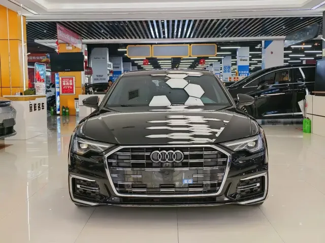 Audi A6L — Фото автомобиля 2