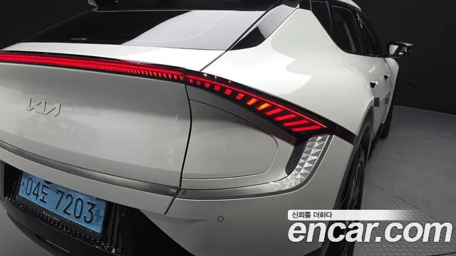 Kia EV6 — Фото автомобиля 22