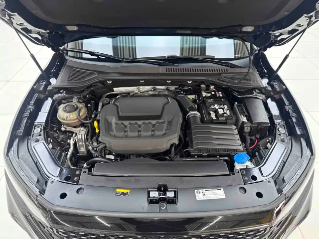 Volkswagen Passat — Фото автомобиля 8
