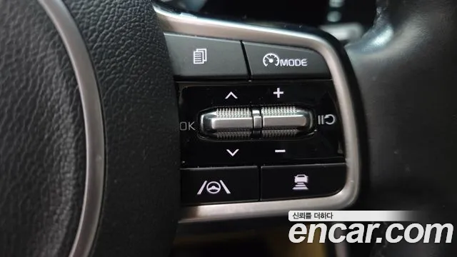 Kia Carnival 4th Gen — Фото автомобиля 23
