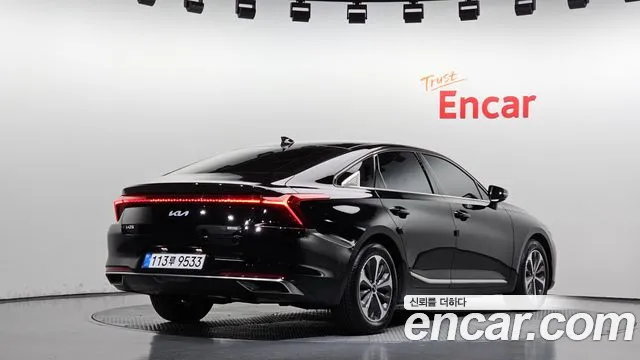 Kia K8 Hybrid — Фото автомобиля 2